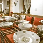 Holiday Svarny