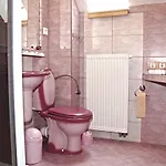 Penzión pre hostí Holiday Svarny 3*